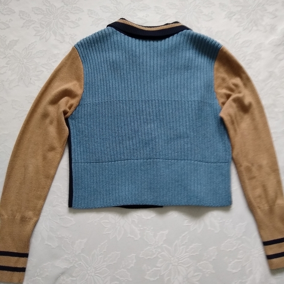 Cabi turn back crop cardigan color block - Picture 7 of 11